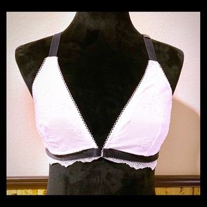 🍀 3/$20.  Victoria Secrets white lace bralette.